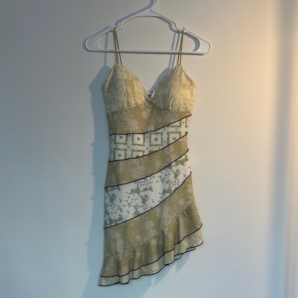 Princess Polly Dresses & Skirts - Green Princess Polly Mini Dress